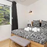 Acacias - Agreable Maison Mitoyenne - Jacuzzi - Parking Prive Menton
