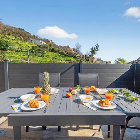 Semesterbostad Acacias - Agreable Maison Mitoyenne - Jacuzzi - Parking Prive Menton