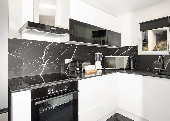 Acacias - Agreable Dans Maison - - Parking Prive Ferienhaus