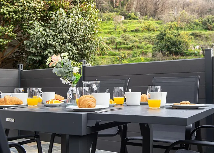 Acacias - Agreable Dans Maison - - Parking Prive Menton